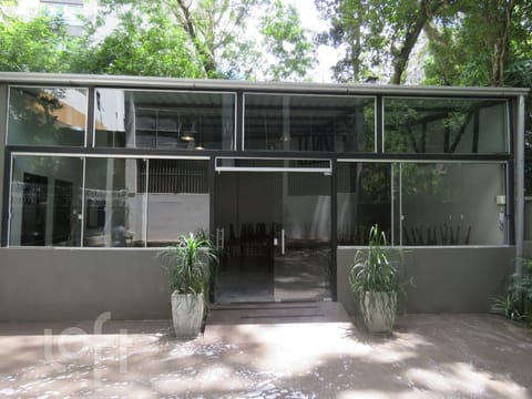 Image 93 - 255062